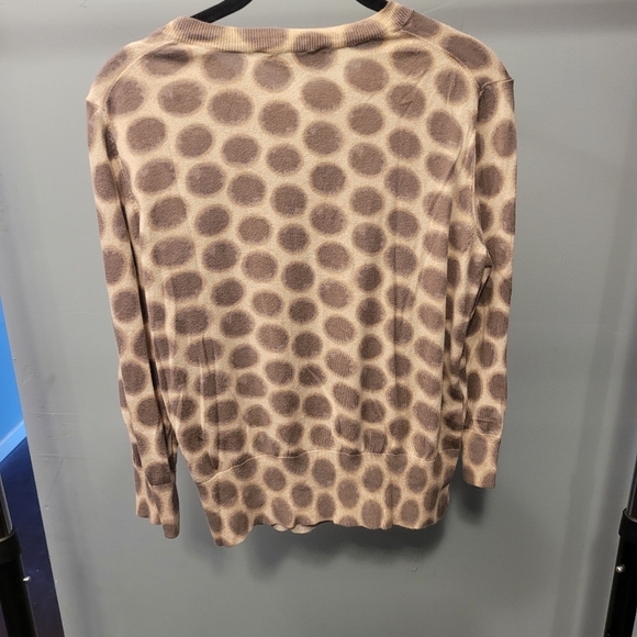 ☆4/$20☆ Loft cardigan - Picture 3 of 5